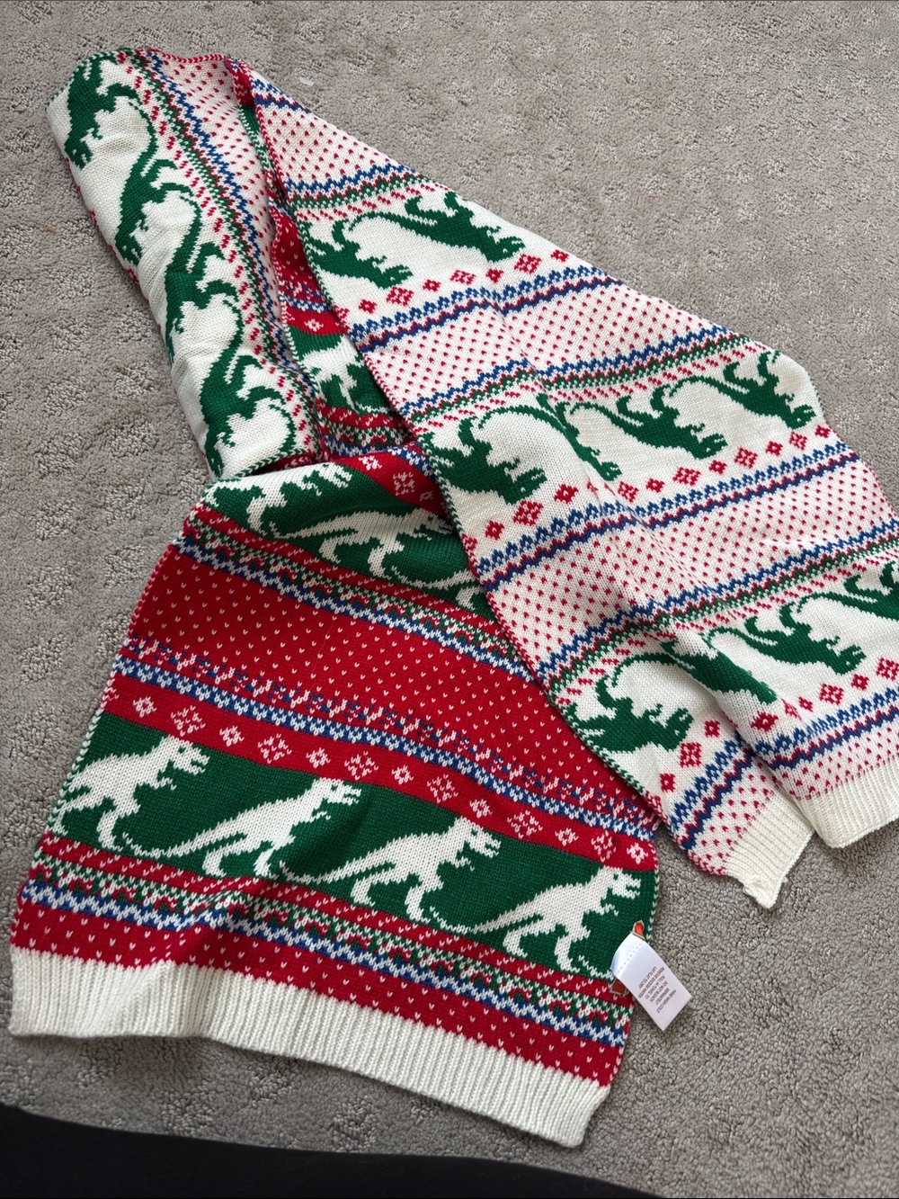 Modcloth Red, Green & White Holiday Reindeer Knit Scarf